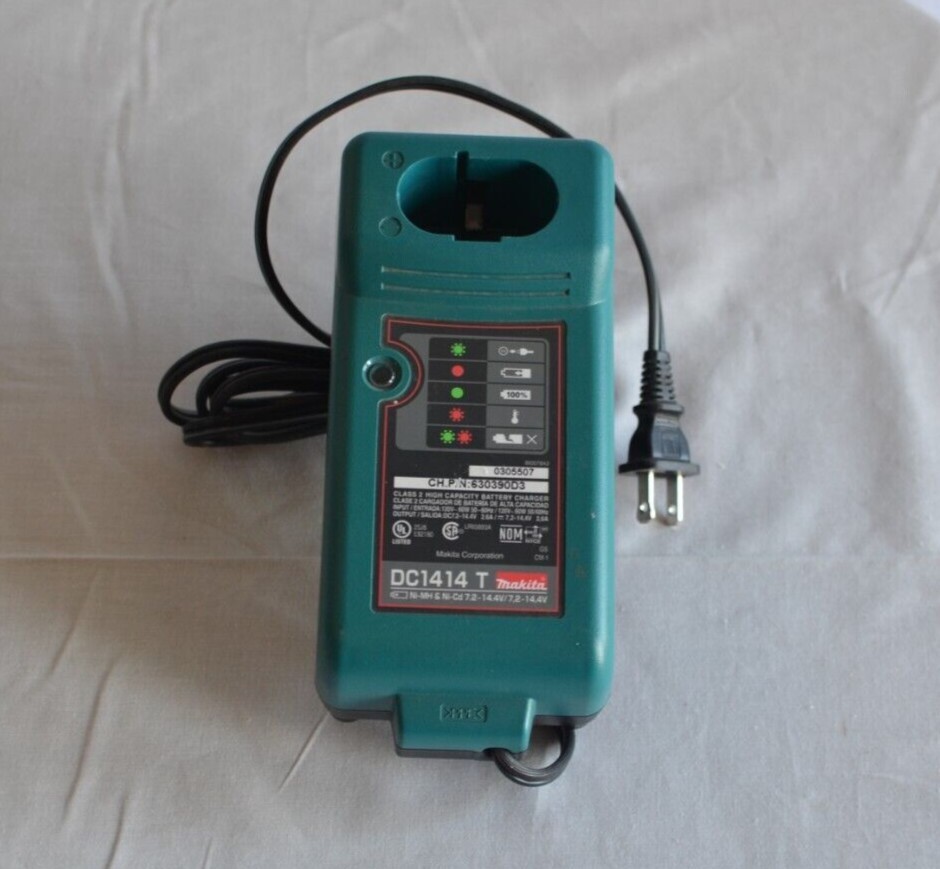 Makita DC1414T 7.2V – 14.4V Ni-MH & Ni-Cd Battery Charger