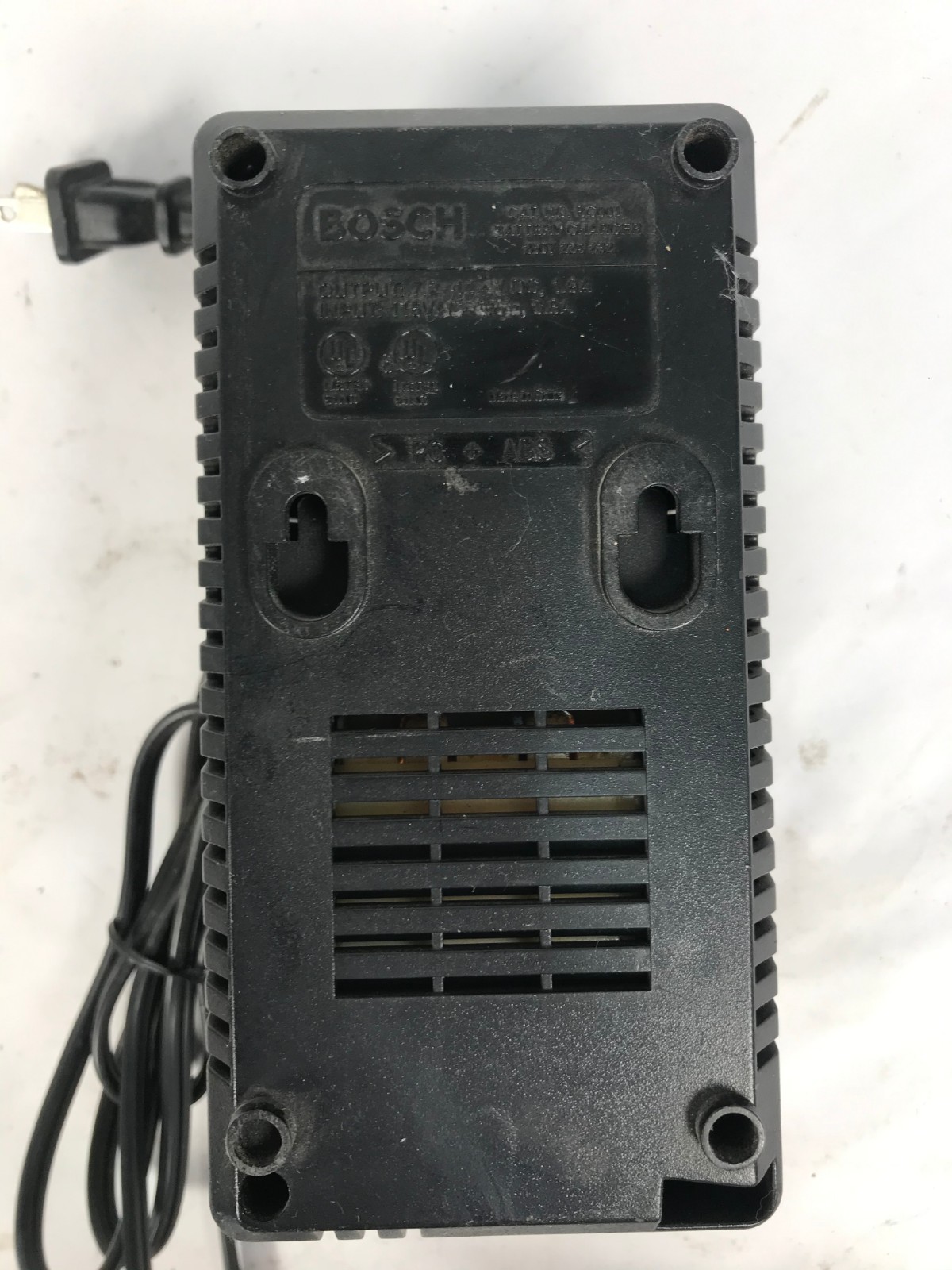 Bosch Model BC001 Battery Charger 7.2V-14.4V