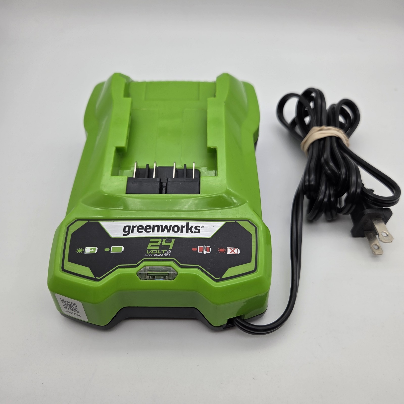 GREENWORKS Power Tools 24V Lithium-Ion Battery Charger Only 2903102 OEM