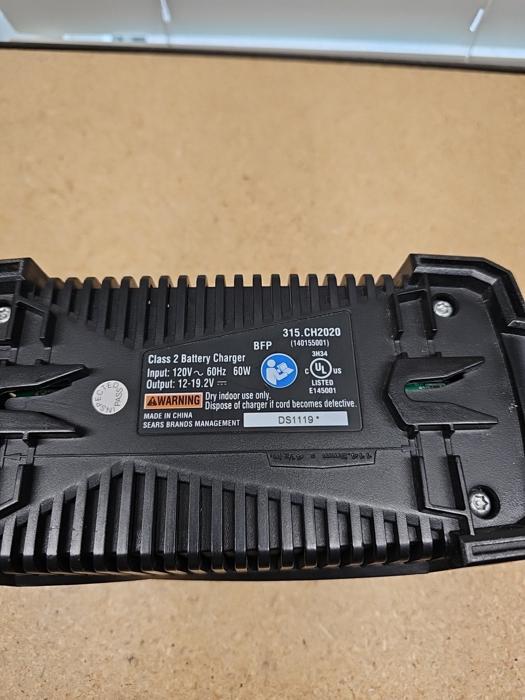 Genuine Craftsman 315.CH2020 7.2v – 19.2v Battery Charger Maintainer OEM (D1)