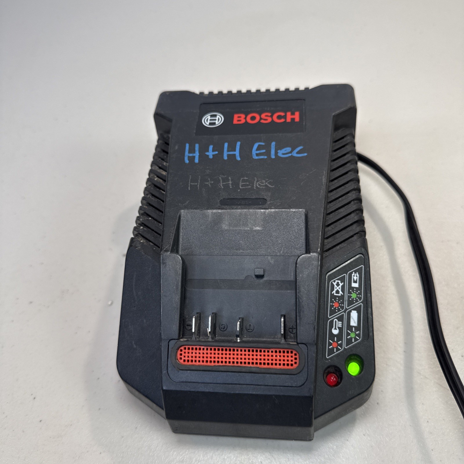 BOSCH BC630 14.4 Volt to 18 Volt Lithium Battery Charger BC 630