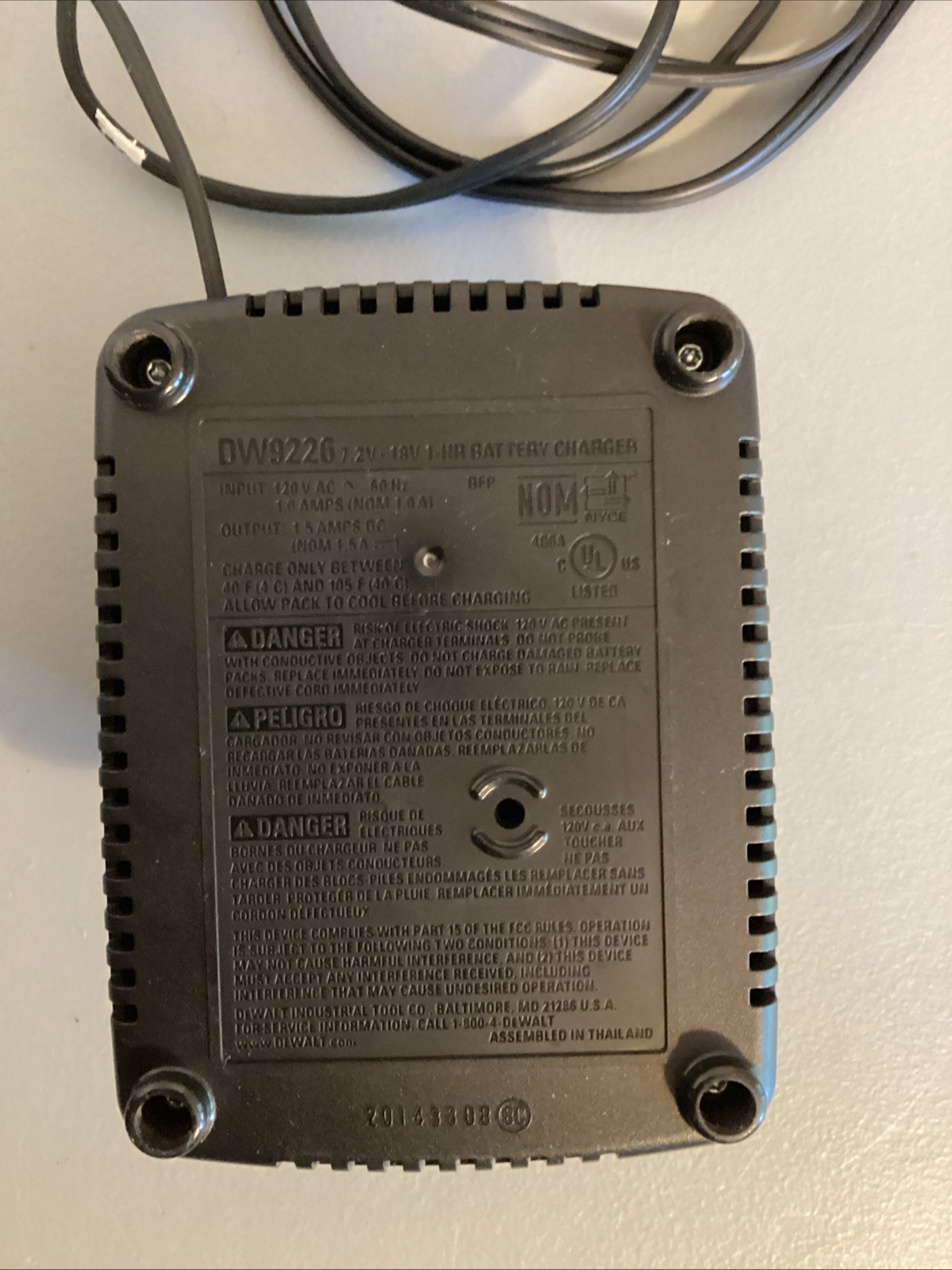 DeWalt DW9226 7.2V–18V NiCd Battery Charger OEM Tested Works