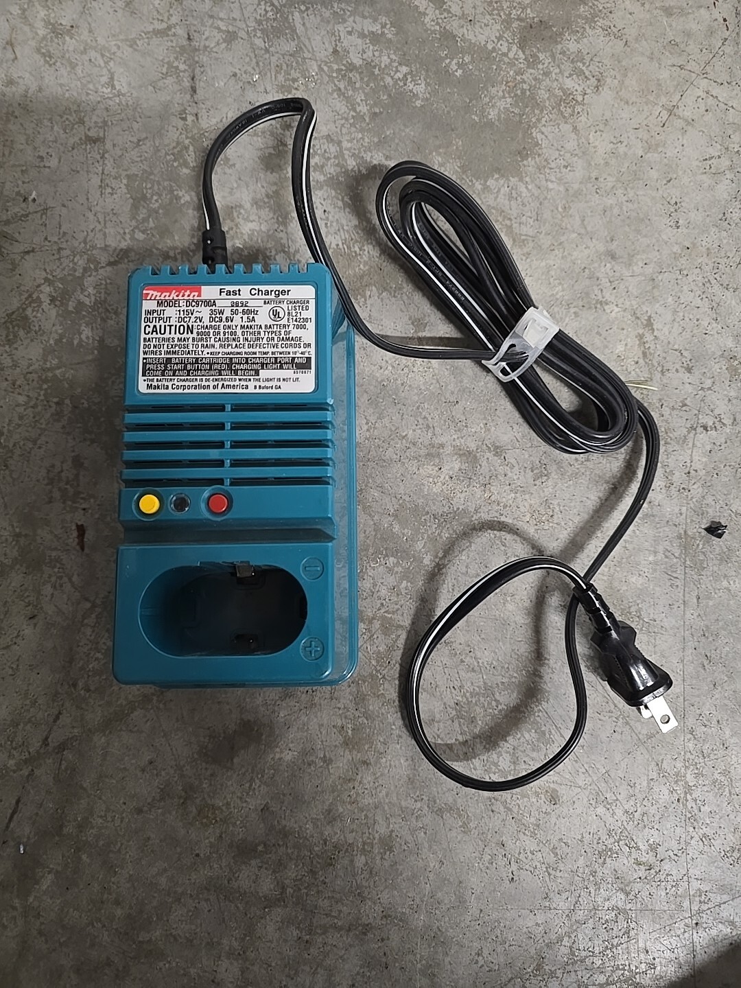 Makita OEM Fast Charger DC9700A 7.2V-9.6V 12v Battery 1220