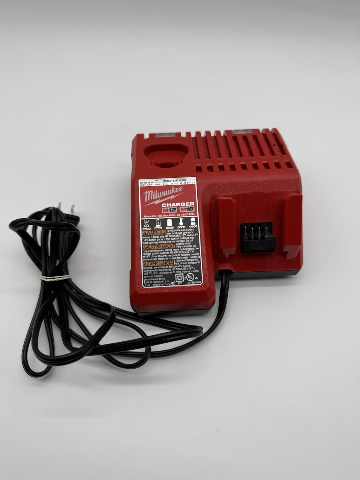 Milwaukee 48-59-1812 M12 and M18 Combo Charger