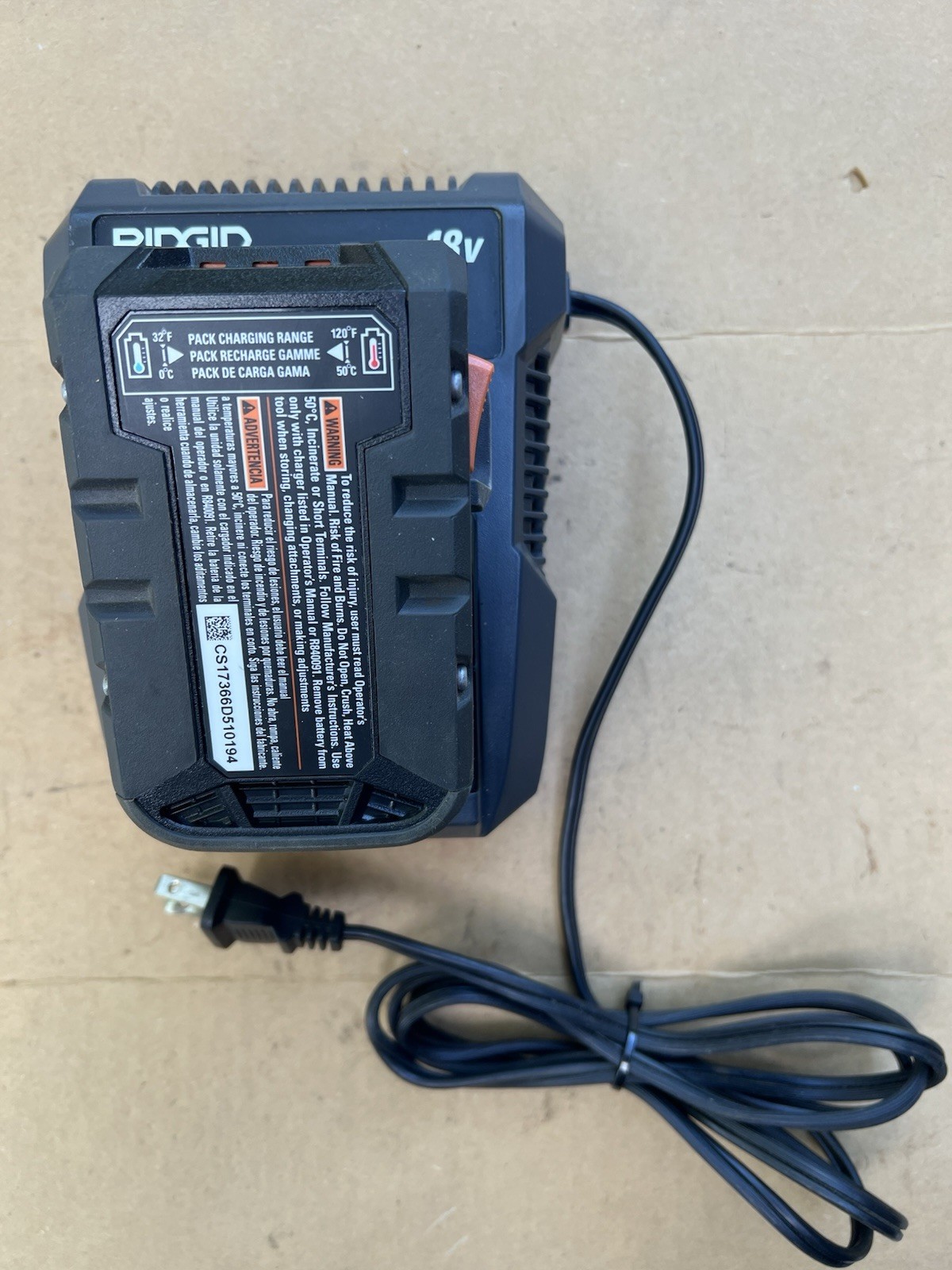🇺🇸Genuine Ridgid Battery Charger R86092 & 18V Lithium Ion R840085 Battery🇺🇸