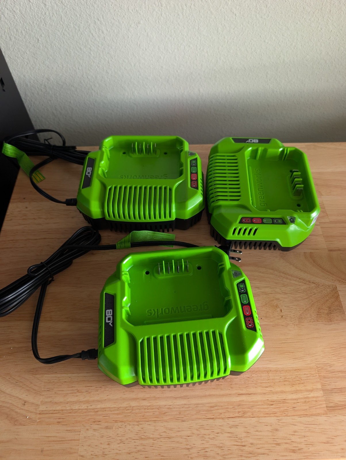 GreenWorks G-MAX 40V Lithium-ion Battery Charger – Green New