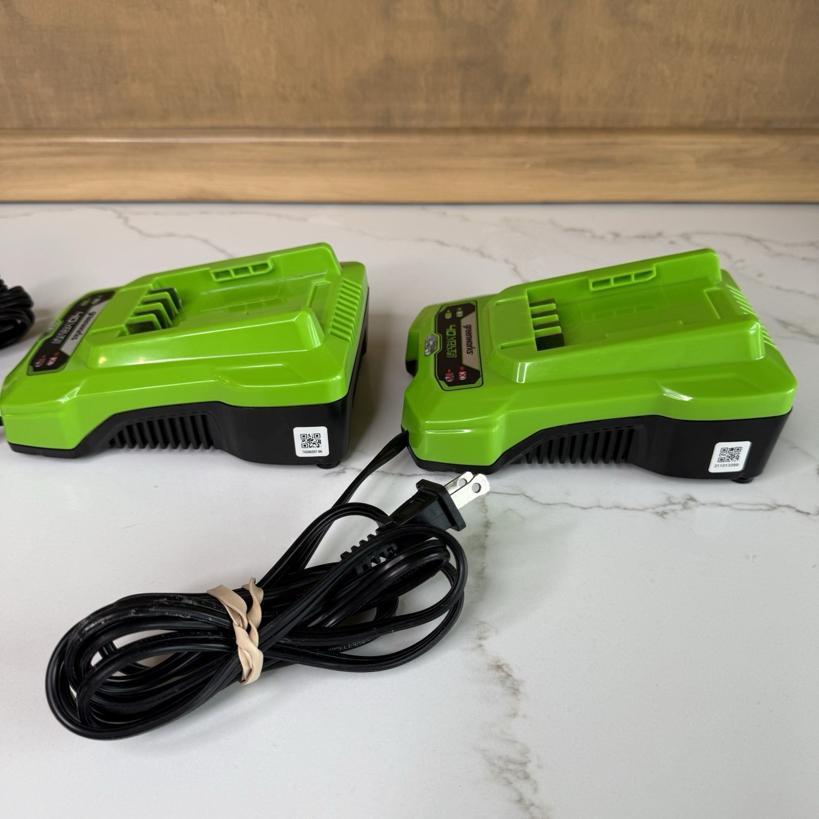 2 Greenworks Wall Mount Battery Chargers with Diagnostic LED AG801 40V 2 Amp