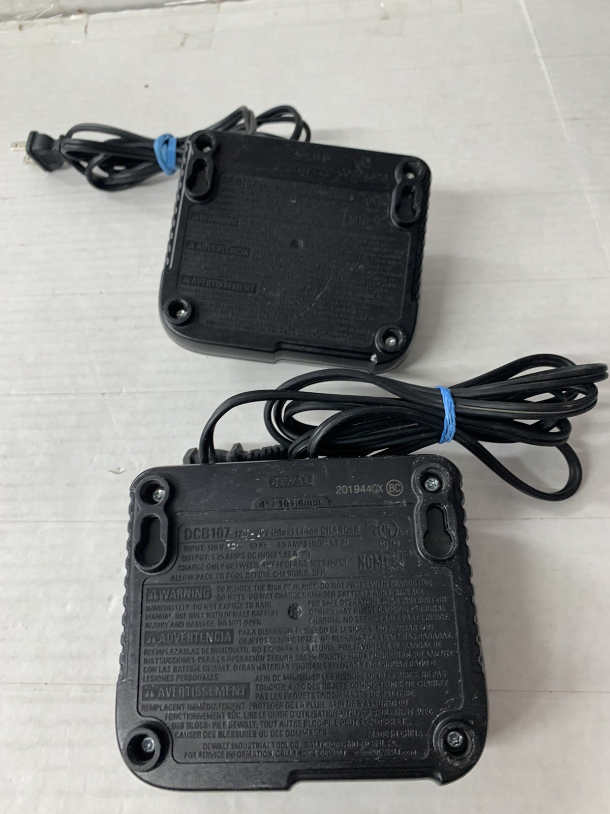 Lot of 2 Genuine DeWalt DCB107 12 Volt & 20 Volt Max Li-Ion Battery Chargers