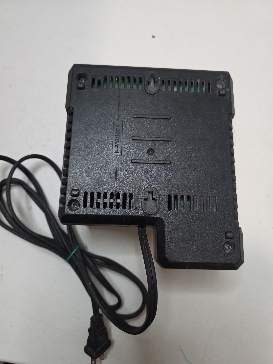 Genuine MILWAUKEE 48-59-1812 18V M12 / M18 LITHIUM ION CHARGER