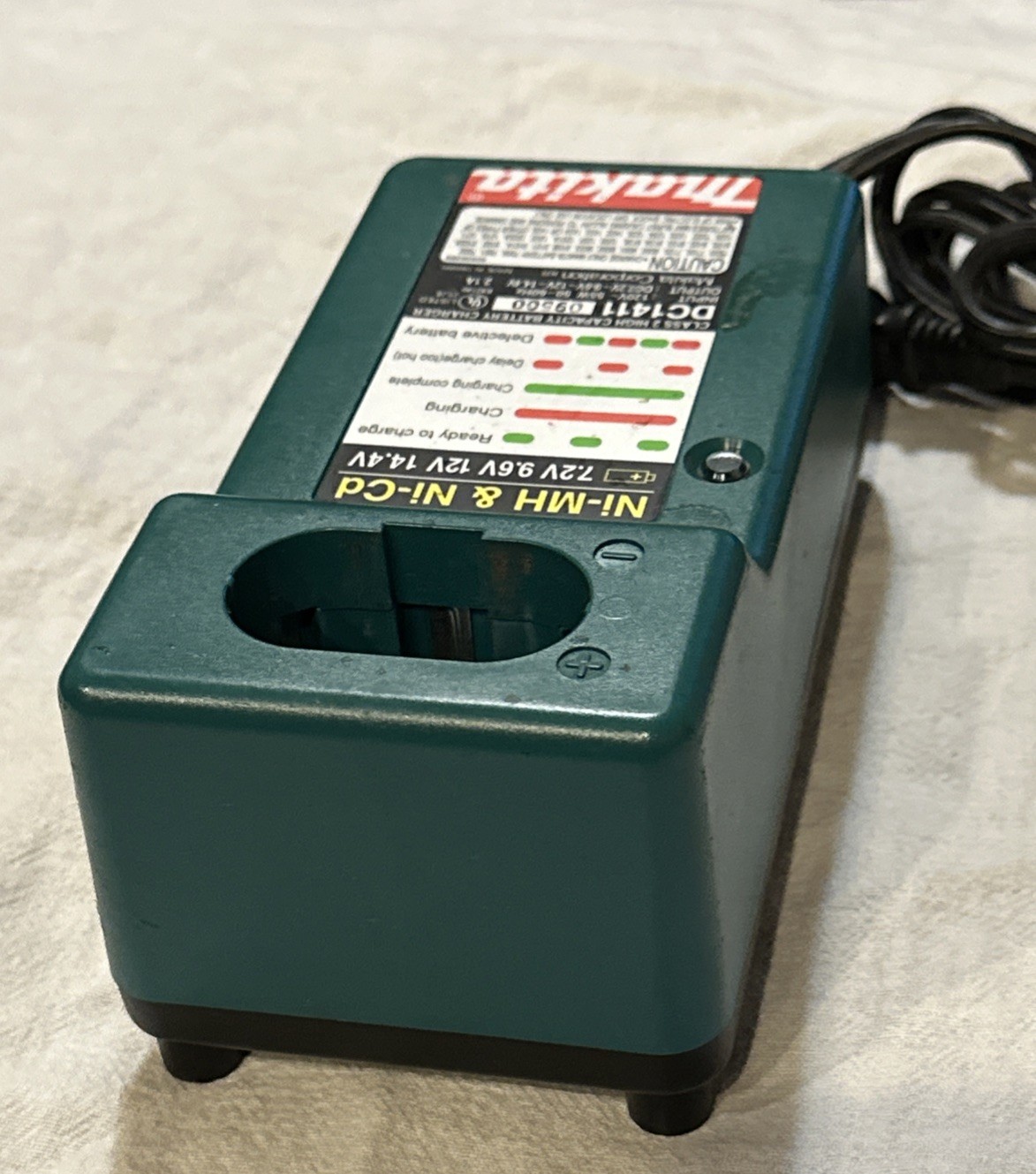 Makita DC1411 Battery Charger Ni-MH Ni-Cd, 7.2V 9.6V 12V 14.4V