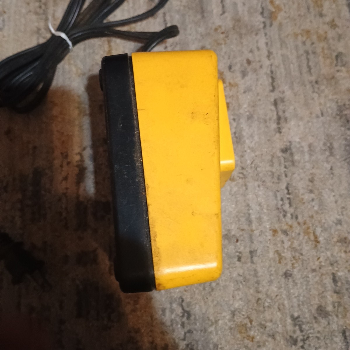 Dewalt Battery Charger DW9106 XR Pack One Hour Charge 7.2 to 14.4V REPAIR PARTS
