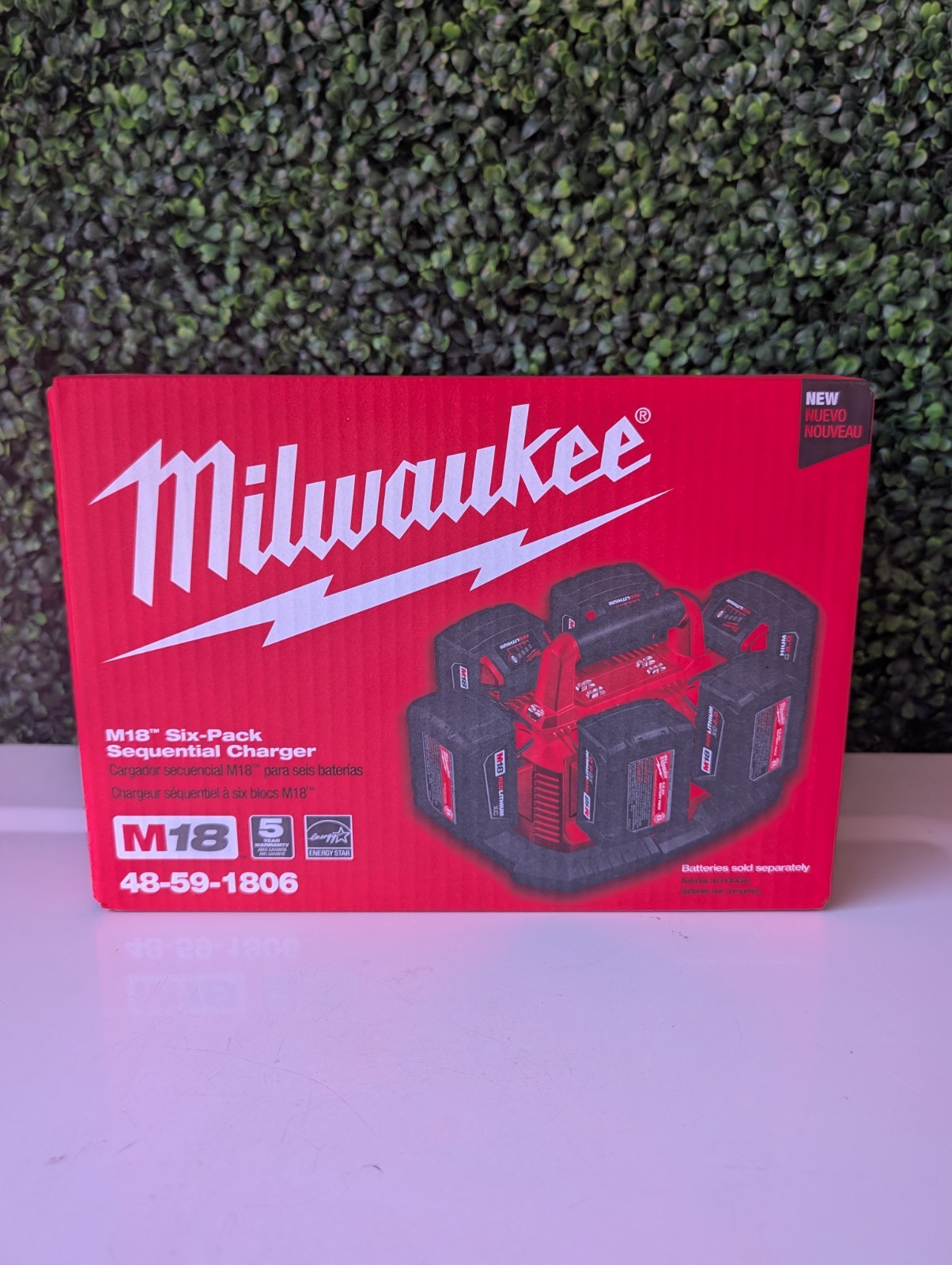New Milwaukee 48-59-1806 M18 Six Pack Sequential Charger GENUINE 18 Volt 6 Ports