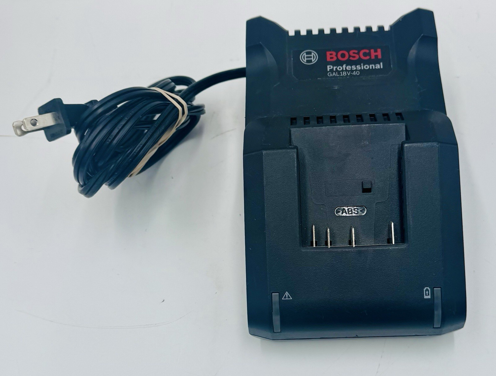 BOSCH GAL18V-40 18V 18 Volt Lithium-Ion Fast Battery Charger