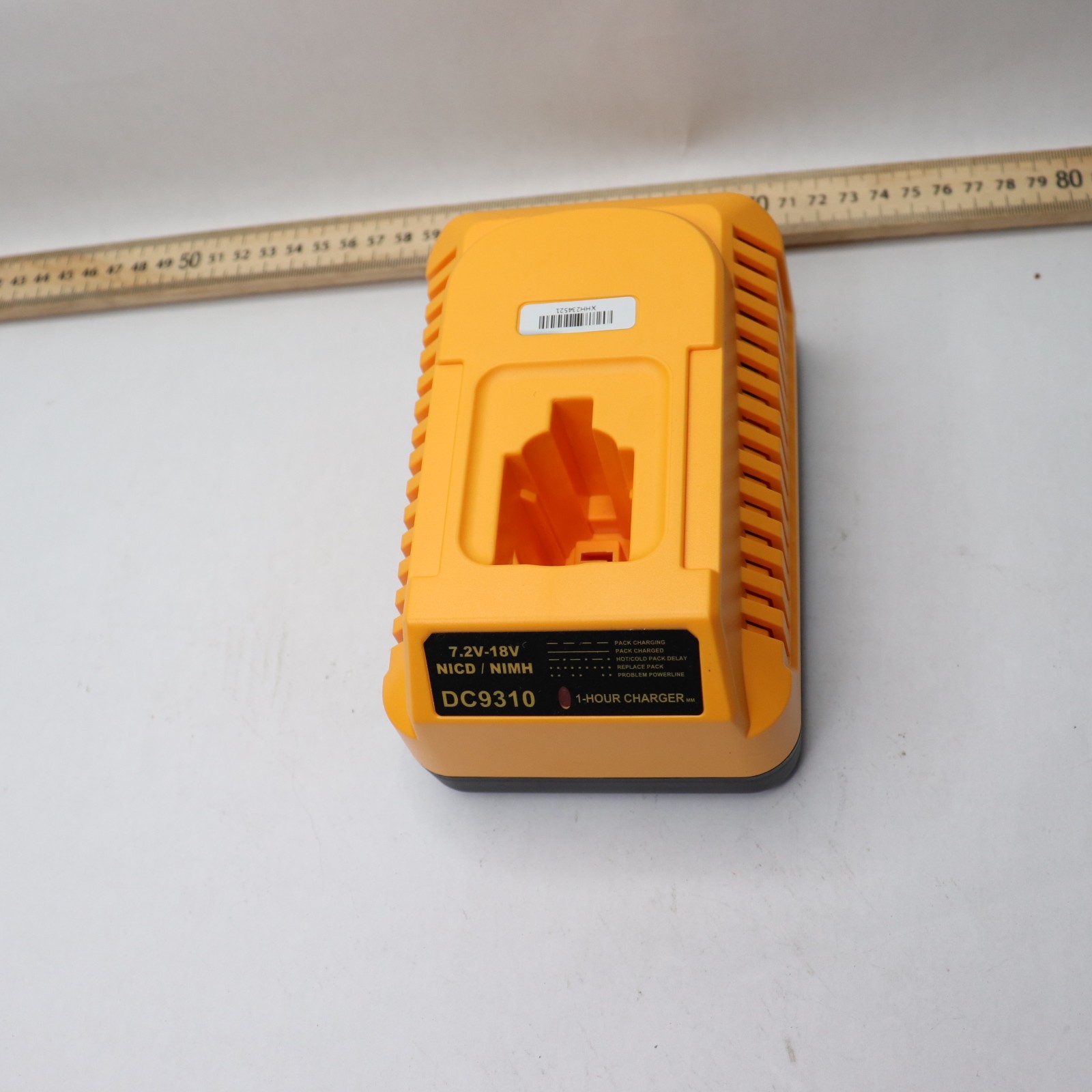 1-Hour Fast Charging Charger for 7.2V-18V Battery Yellow DC9310