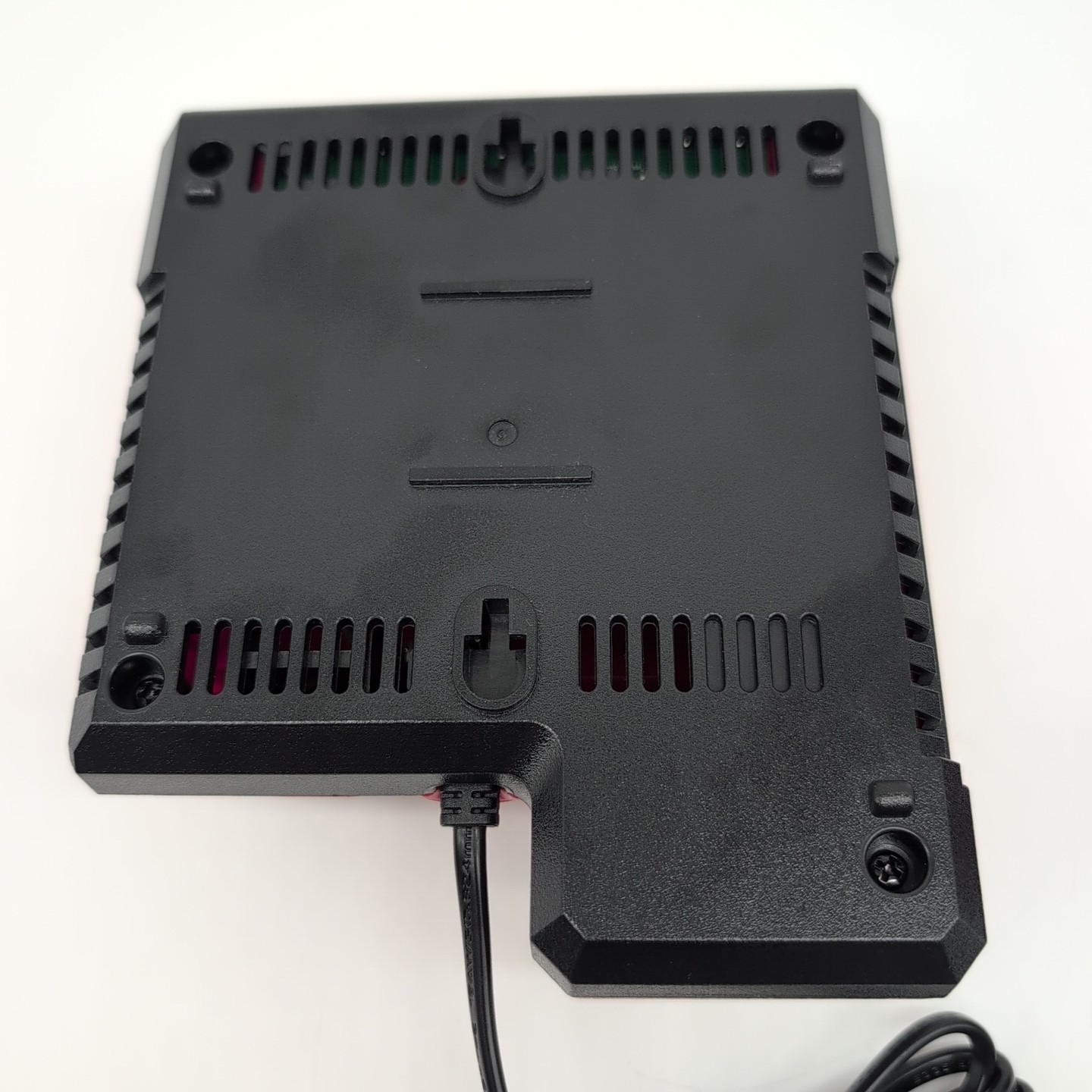 Skyon Technology Model TCM1218 Multi Voltage Charger For Milwaukee M12&M18 New