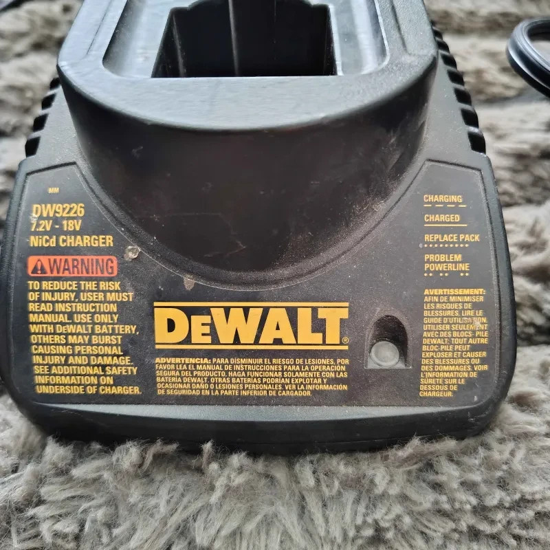 Lot of 3 Dewalt Battery Chargers DW9116 DW9226 DC81102 18V 20V 12V OEM Equipment