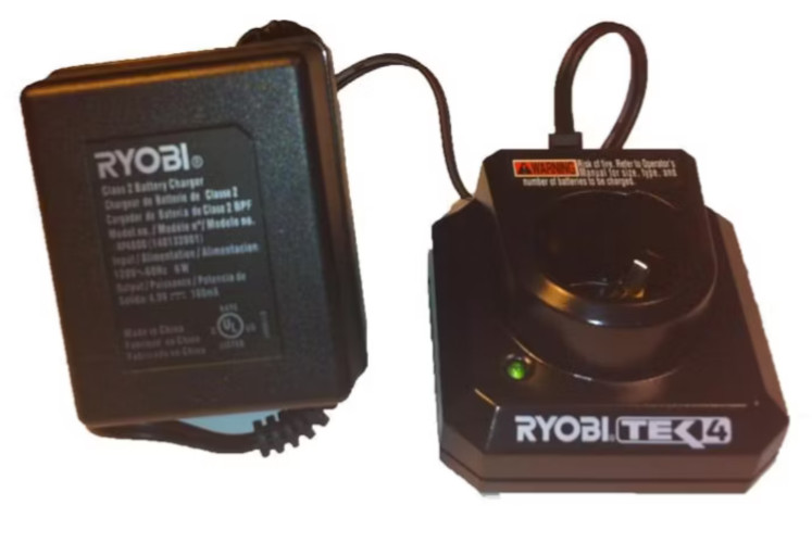 RYOBI TEK4 AP4800 4V AC Battery Desk Charger – Fully Tested with Battery!
