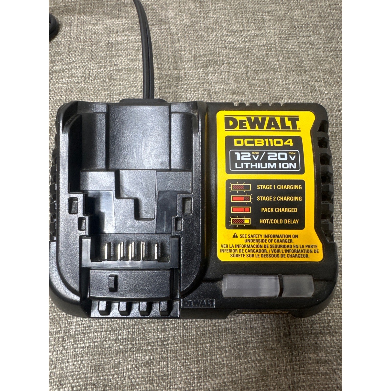 Dewalt DCB1104 12V 20V Max Lithium Ion Battery Charger and 20V Max Battery Set