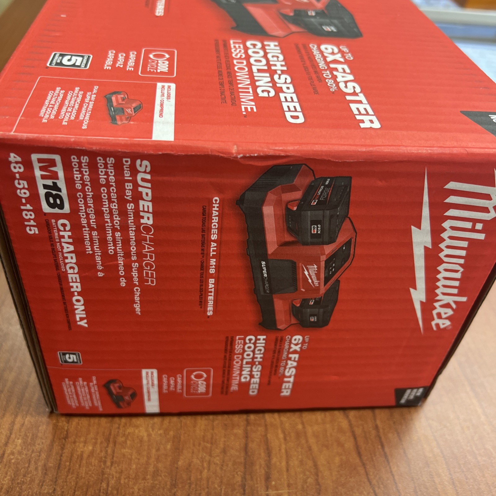 Milwaukee Tool 48-59-1815 M18 Dual Bay Simultaneous Super Charger – NEW SEALED