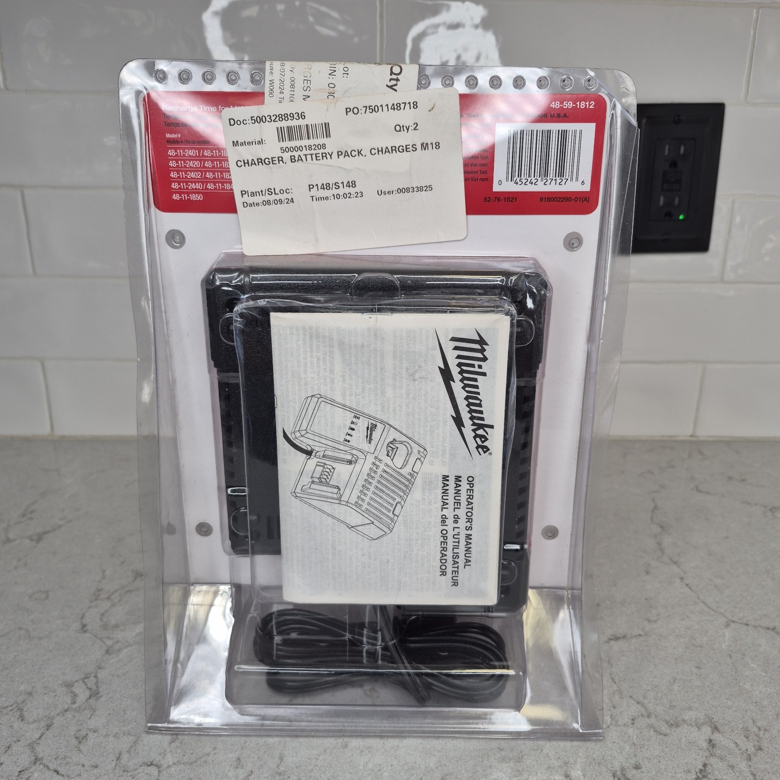 Milwaukee M12 & M18 Multi-Voltage Battery Charger, Model# 48-59-1812
