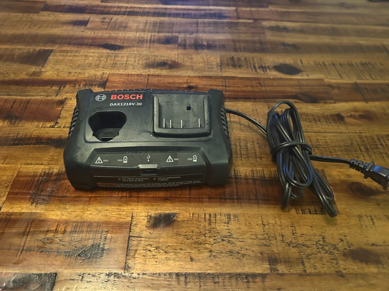 BOSCH GAX1218V-30 Lithium Ion Battery Charger 12V Max 18V