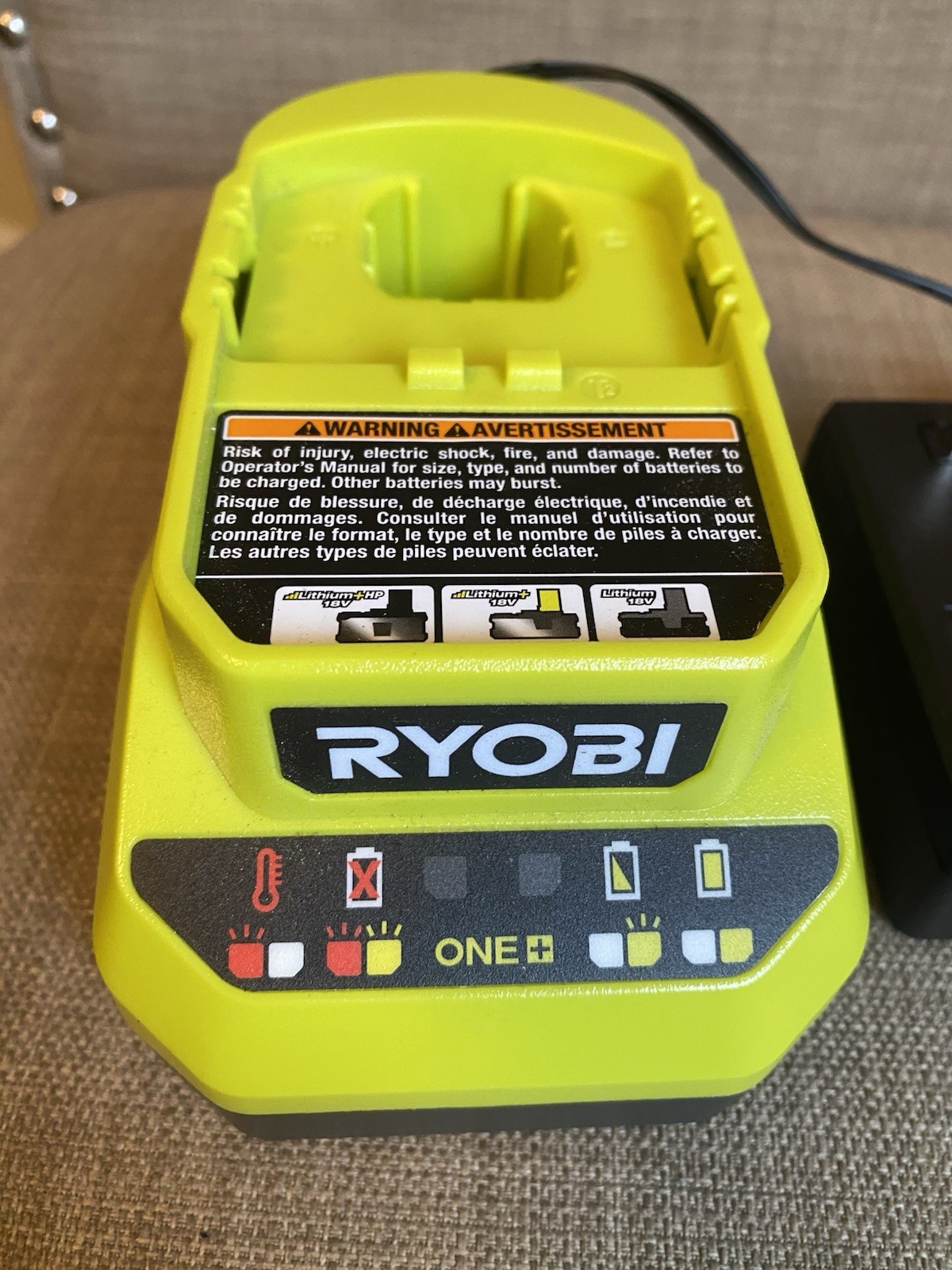 Ryobi ONE+ PCG002 18V Battery Charger Green, Model 140457002, Charges 1 Battery