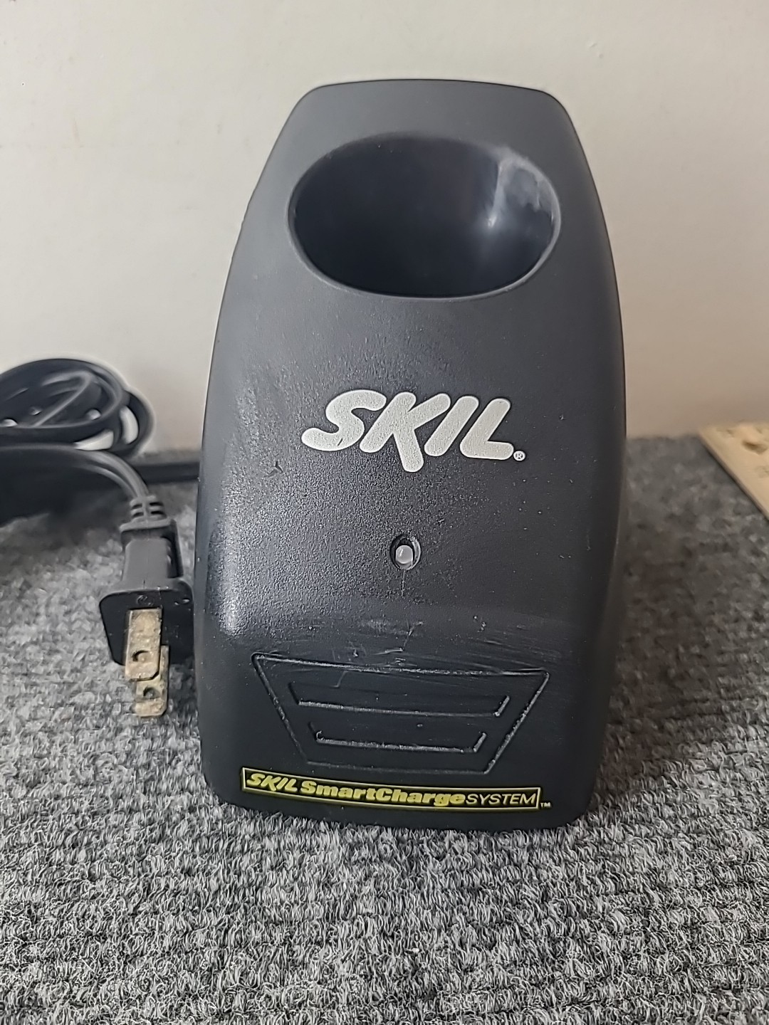 Skil LIC72 Smart Charge System Battery Charger for 7.2V Li-ion Battery – OEM