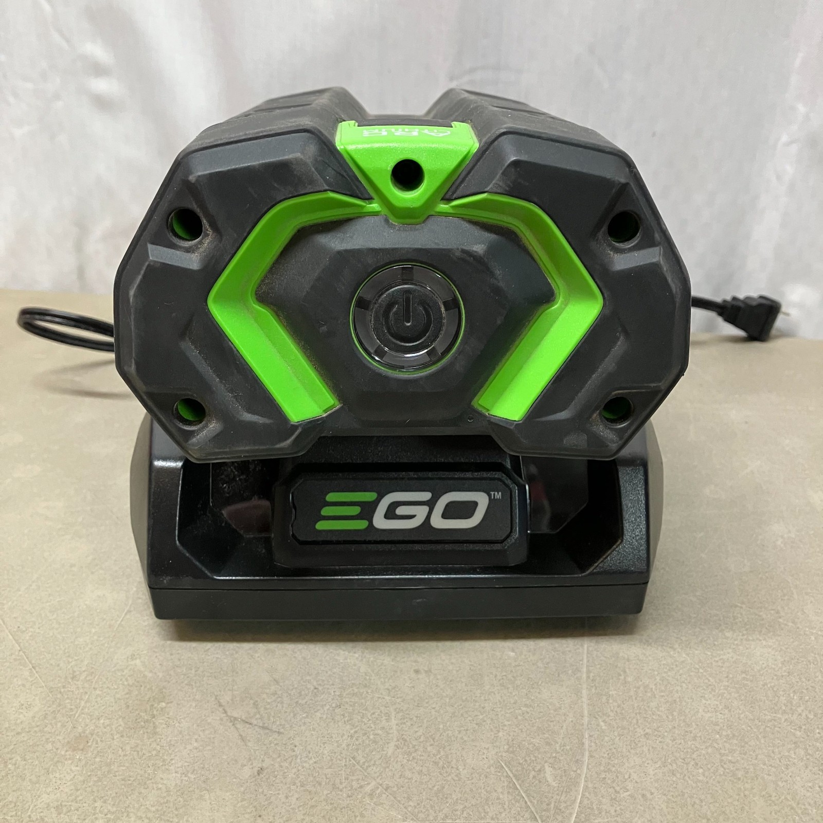EGO Power+ 56V 320W Battery Charger & 4aH Lithium Battery CH3200 BA2242T