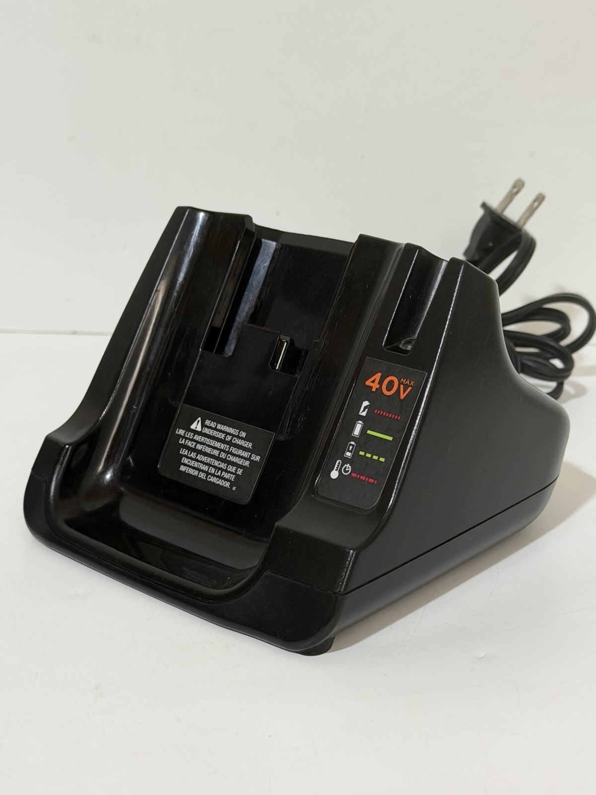 Black & Decker LCS40 Type 1 Lithium Ion Fast Battery Charger Type Charging Dock