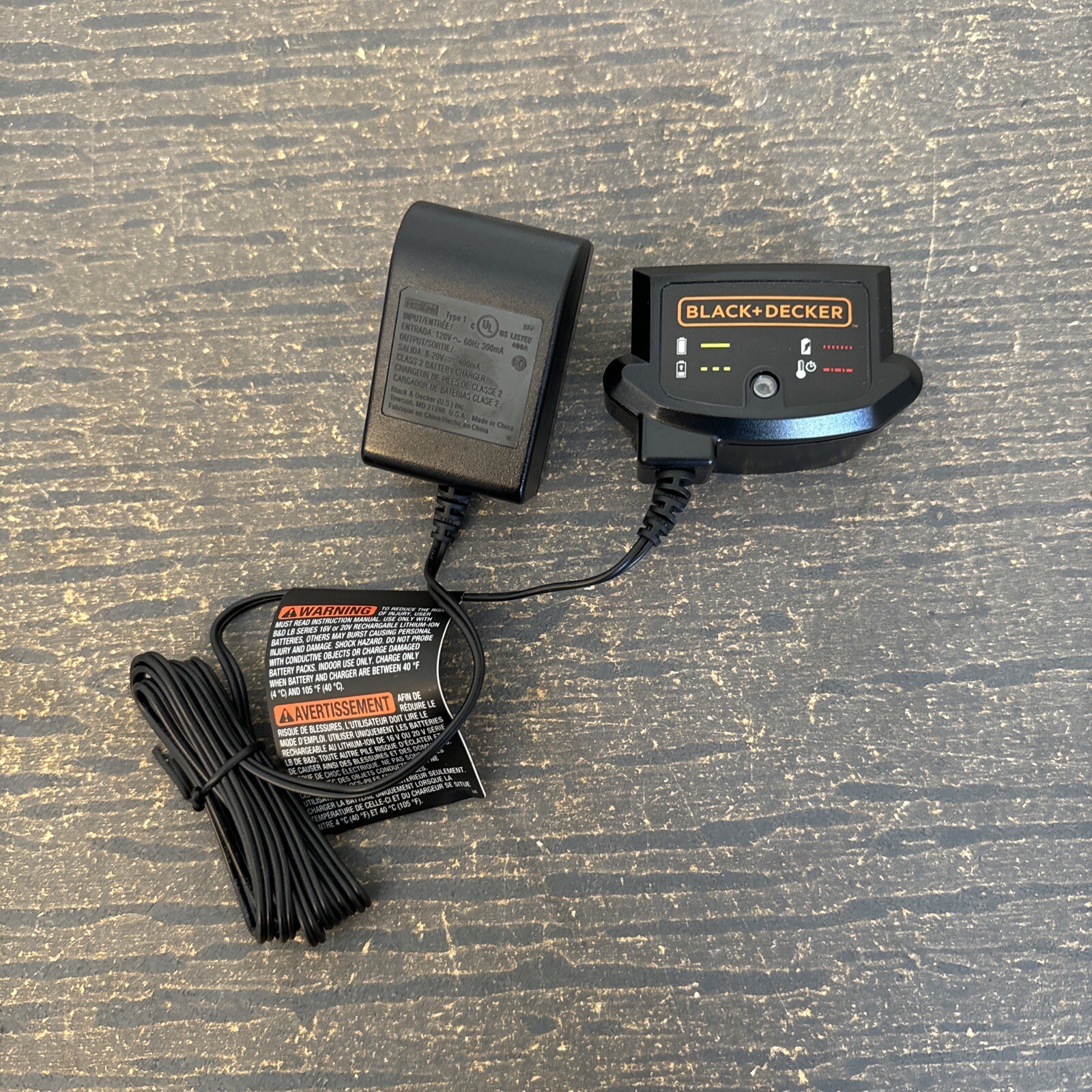 BLACK+DECKER LCS1620B Black 20V MAX Lithium Battery Charger Digital Indicator
