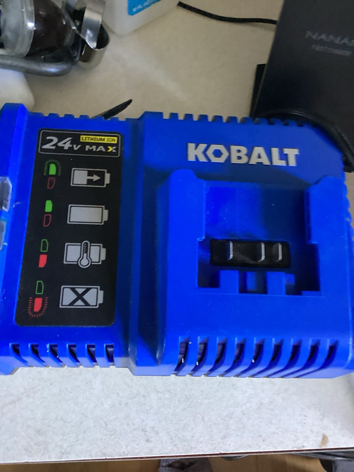 KOBALT 24V Max QUICK BATTERY CHARGER 110 Watt KRC 2490-03 24 Volt