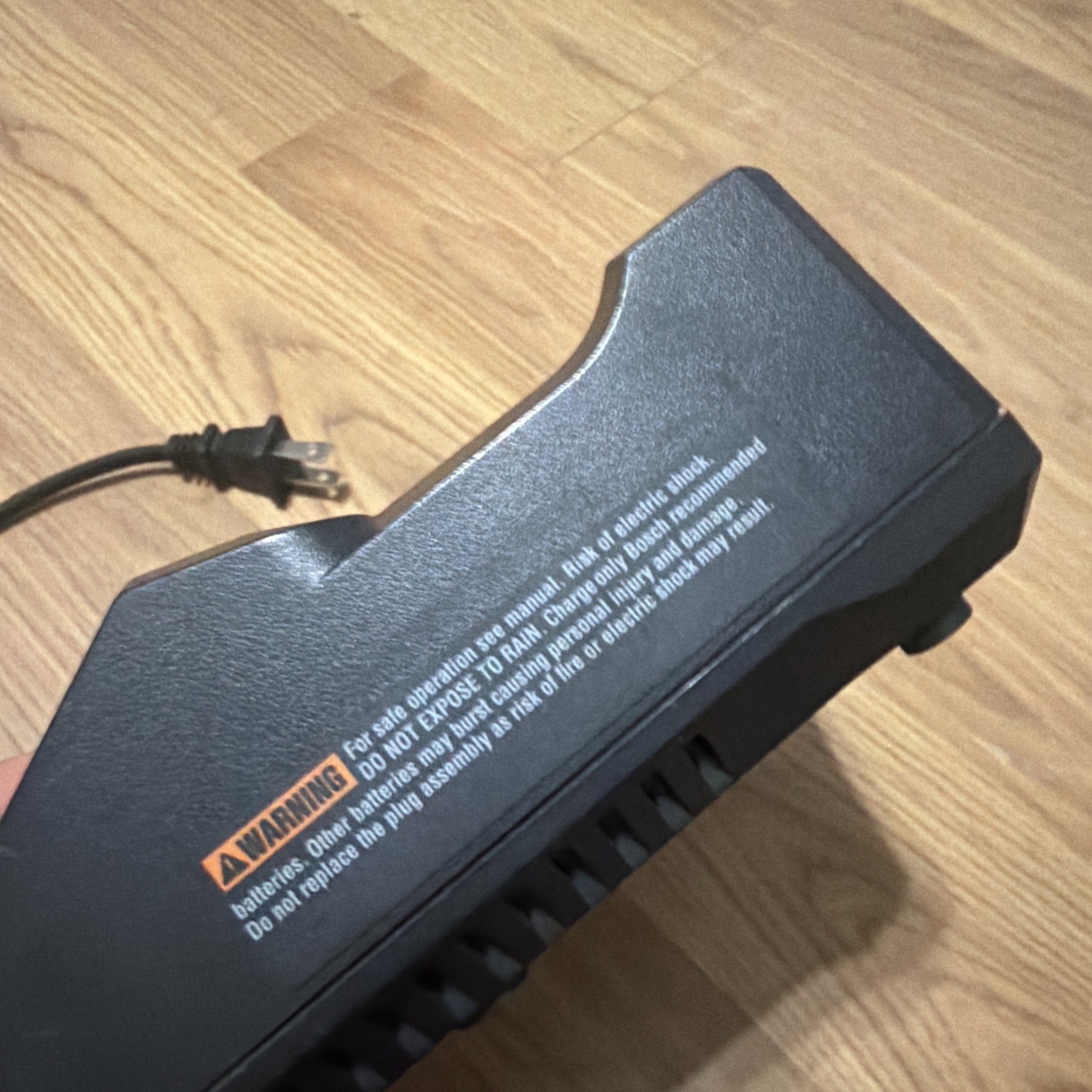 Bosch Professional GAL18V-40 Battery Charger
