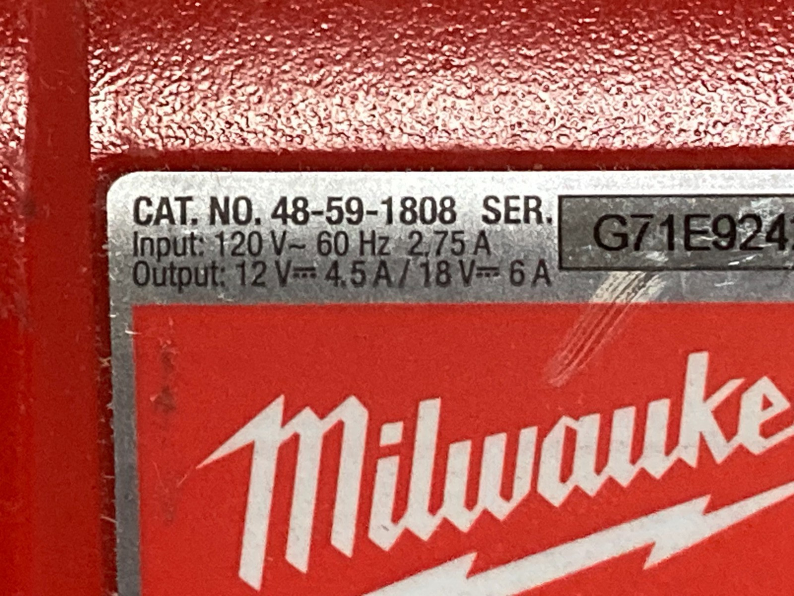 Milwaukee Rapid Charger M12 and M18 Multi-Voltage, 48-59-1808