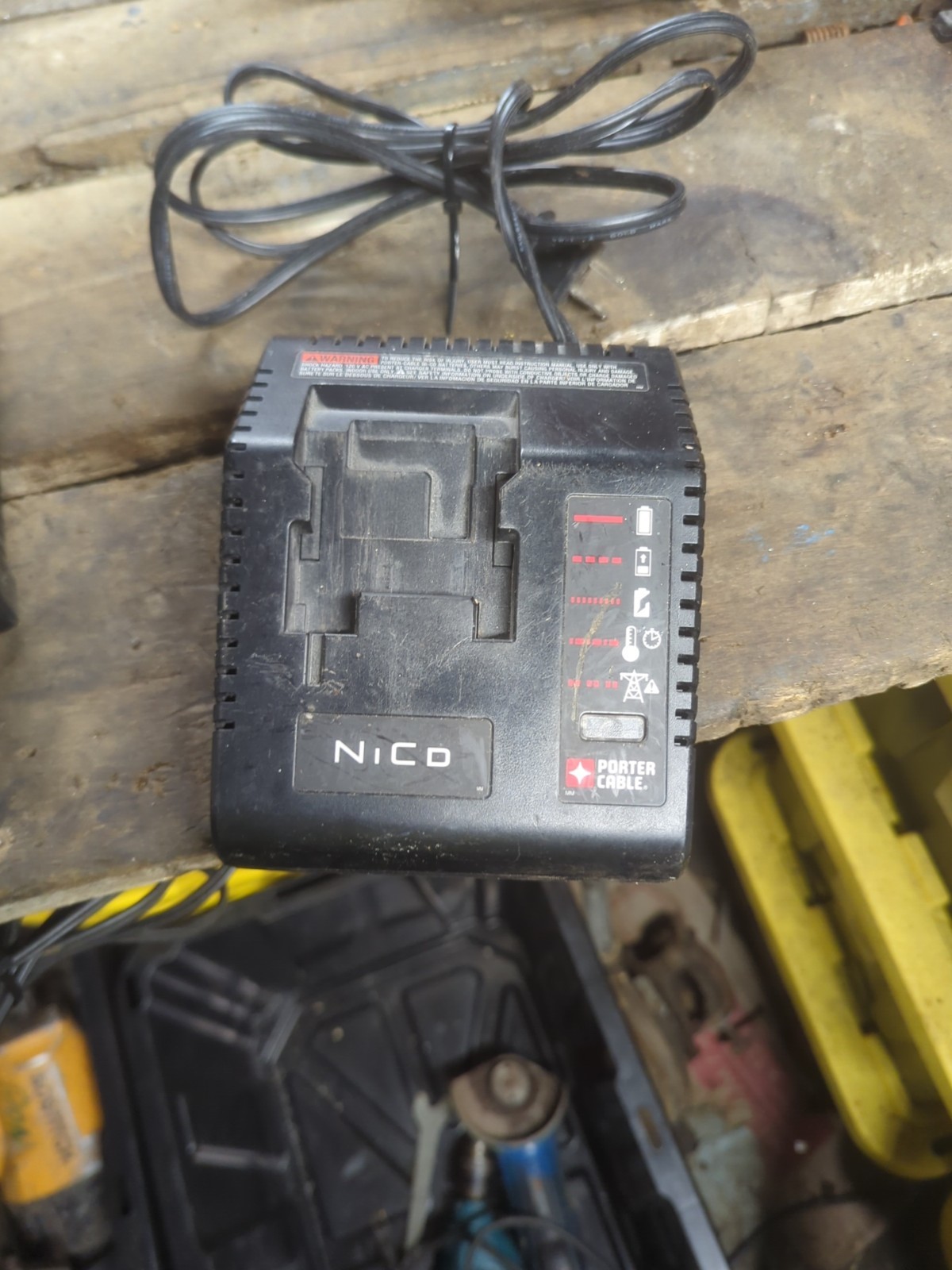 Porter Cable PCMVC Charger for NiCad Batteries