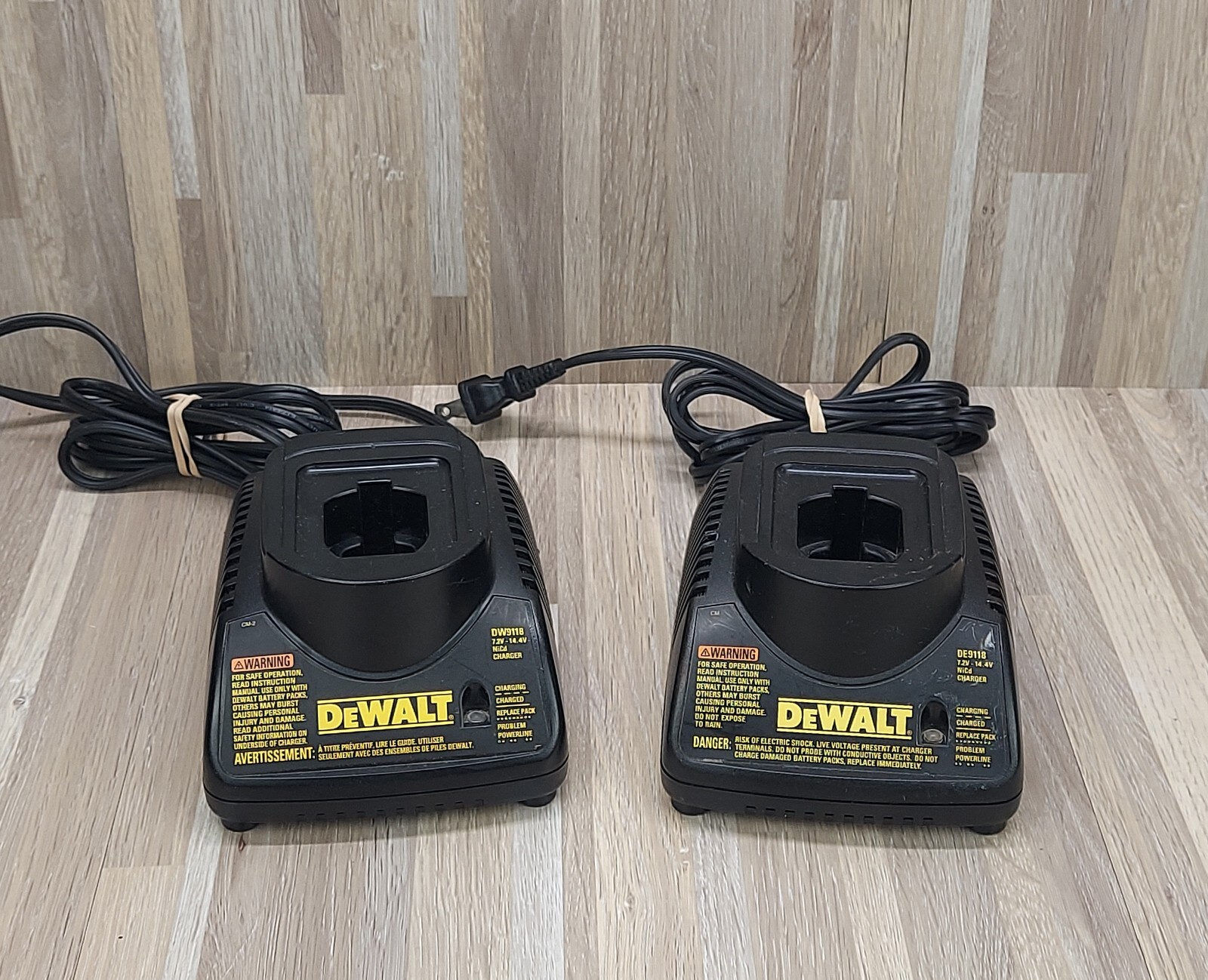 DeWALT Power Tool Battery Chargers (2) DW9118 ~ 7.2V – 14.4V NiCd Charger