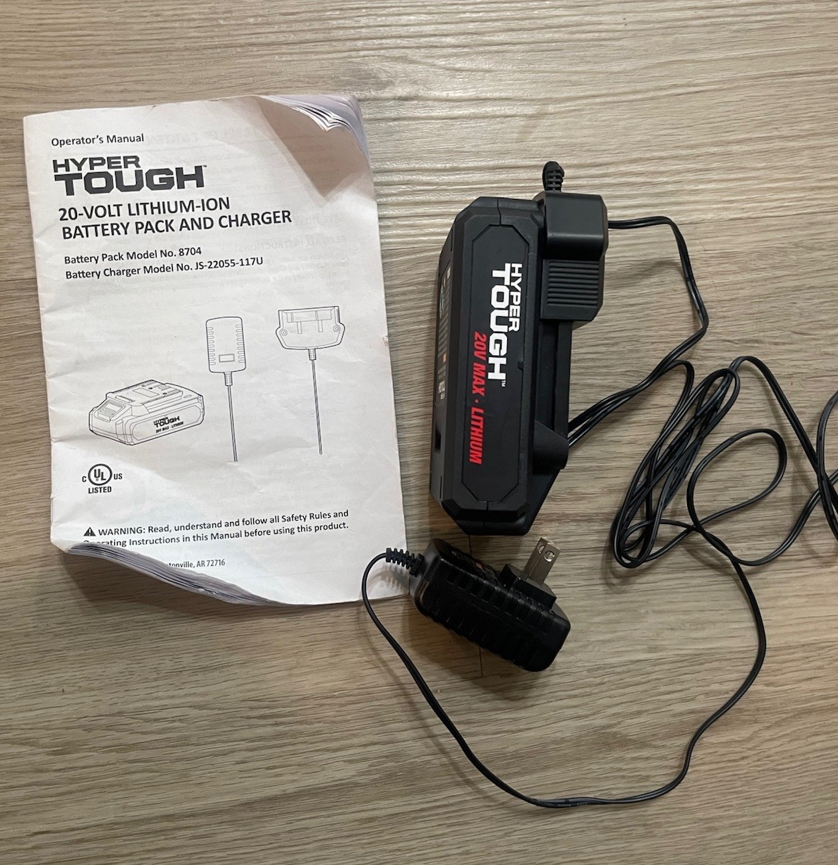 Hyper Tough JS-22055-117U 20V Max Li-Ion Battery Charger And Battery 8704 Bundle