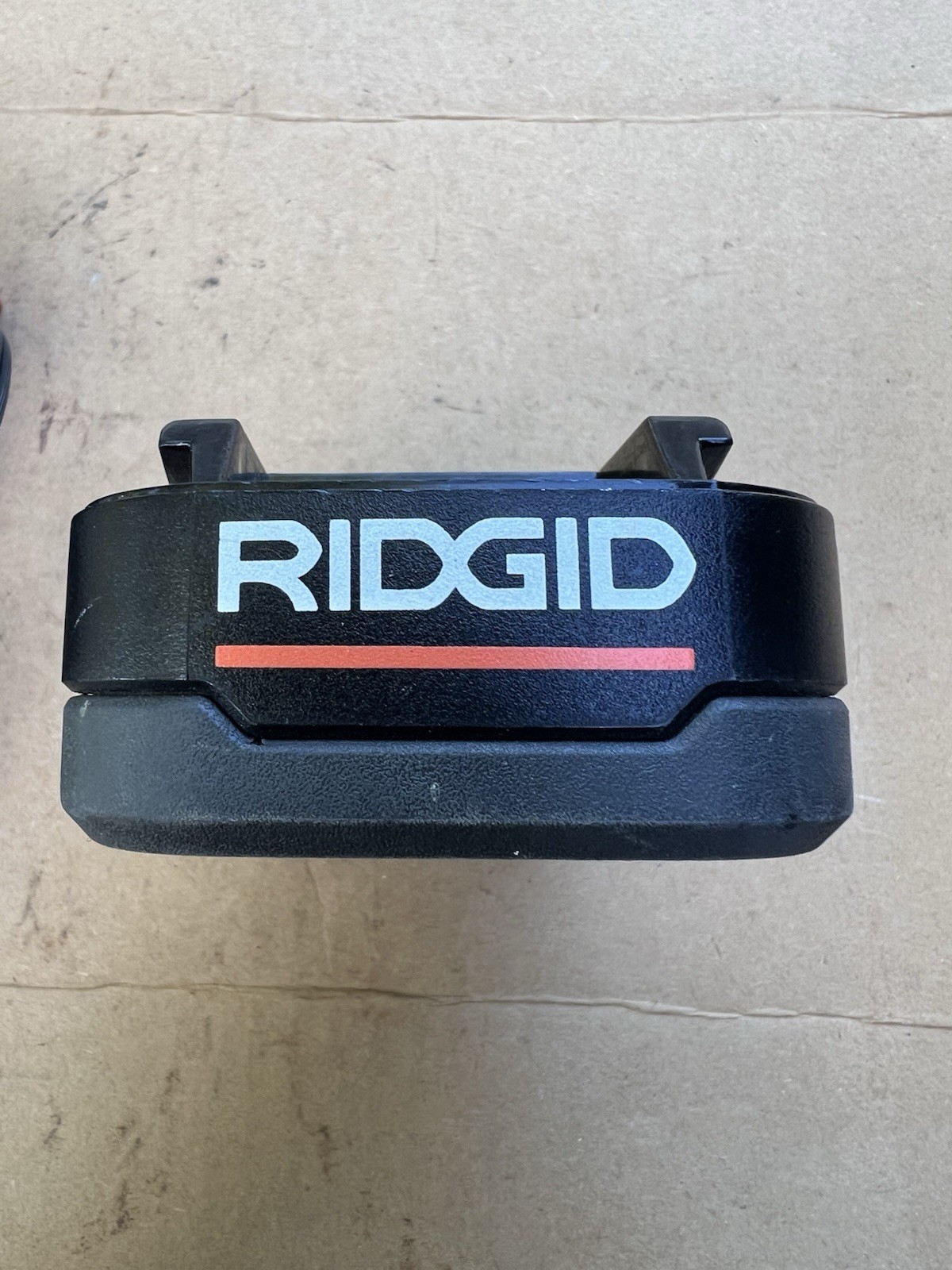 🇺🇸Genuine Ridgid Battery Charger R86092 & 18V Lithium Ion R840085 Battery🇺🇸