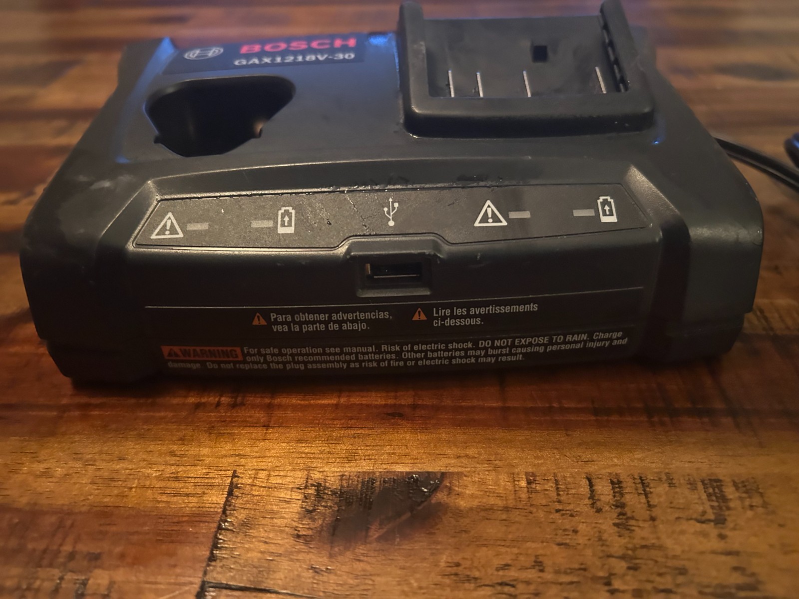 BOSCH GAX1218V-30 Lithium Ion Battery Charger 12V Max 18V