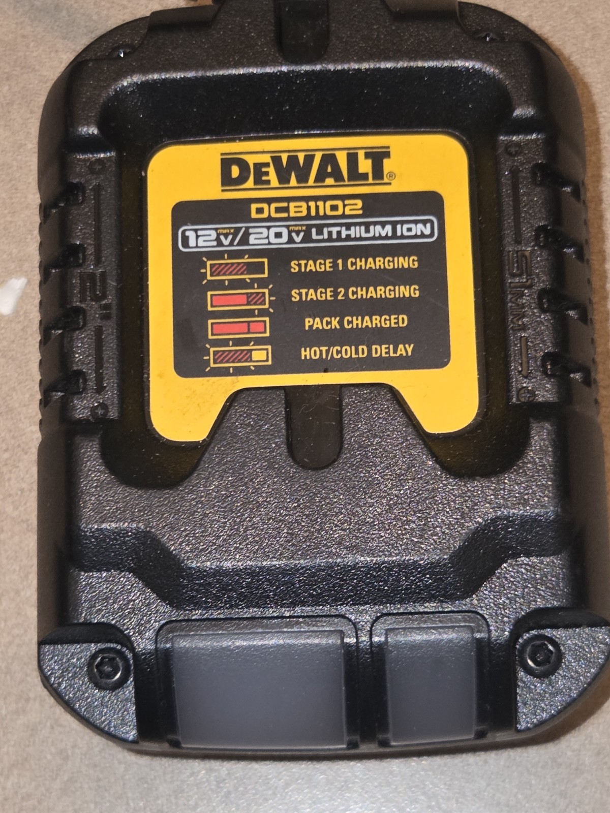 Dewalt DCBP034 Compact 20V PowerstackBattery&ChargerDCB1102 12V/20VLITHIUM ION