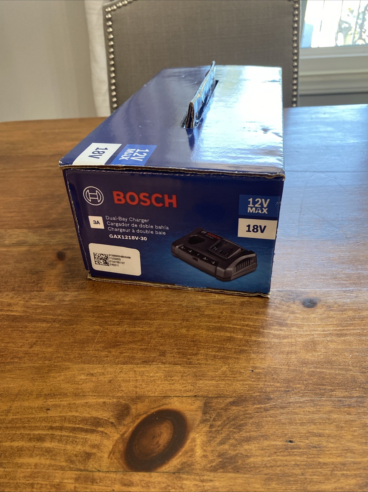 New Bosch Gax1218v-30 Lithium Ion Battery Charger 12v Max 18v New in Box Black
