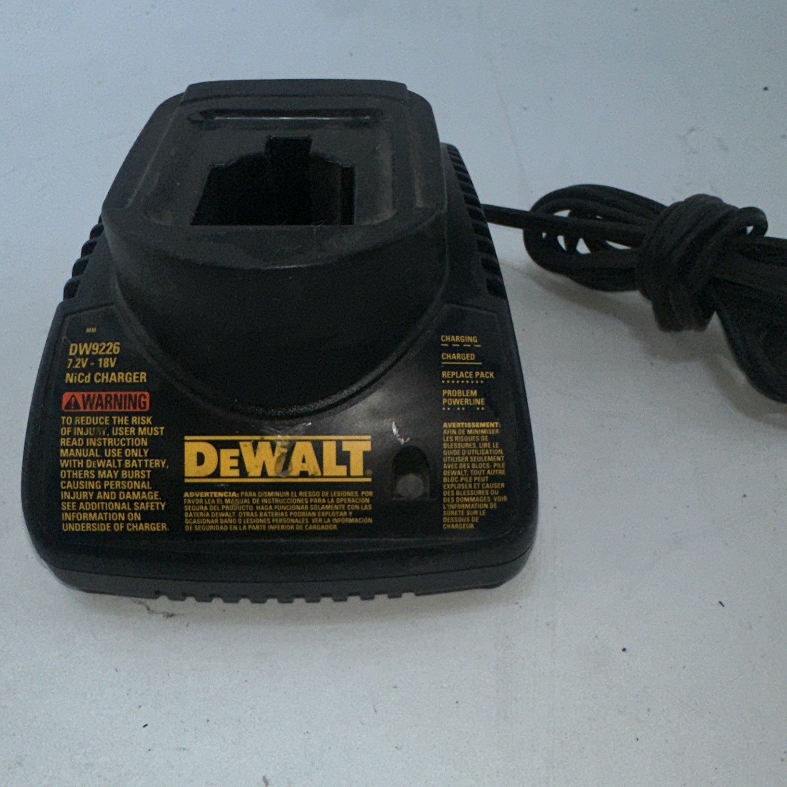 DeWalt Battery Charger Model DW9226 7.2-18 Volt Pre-Owned Battery Not Included