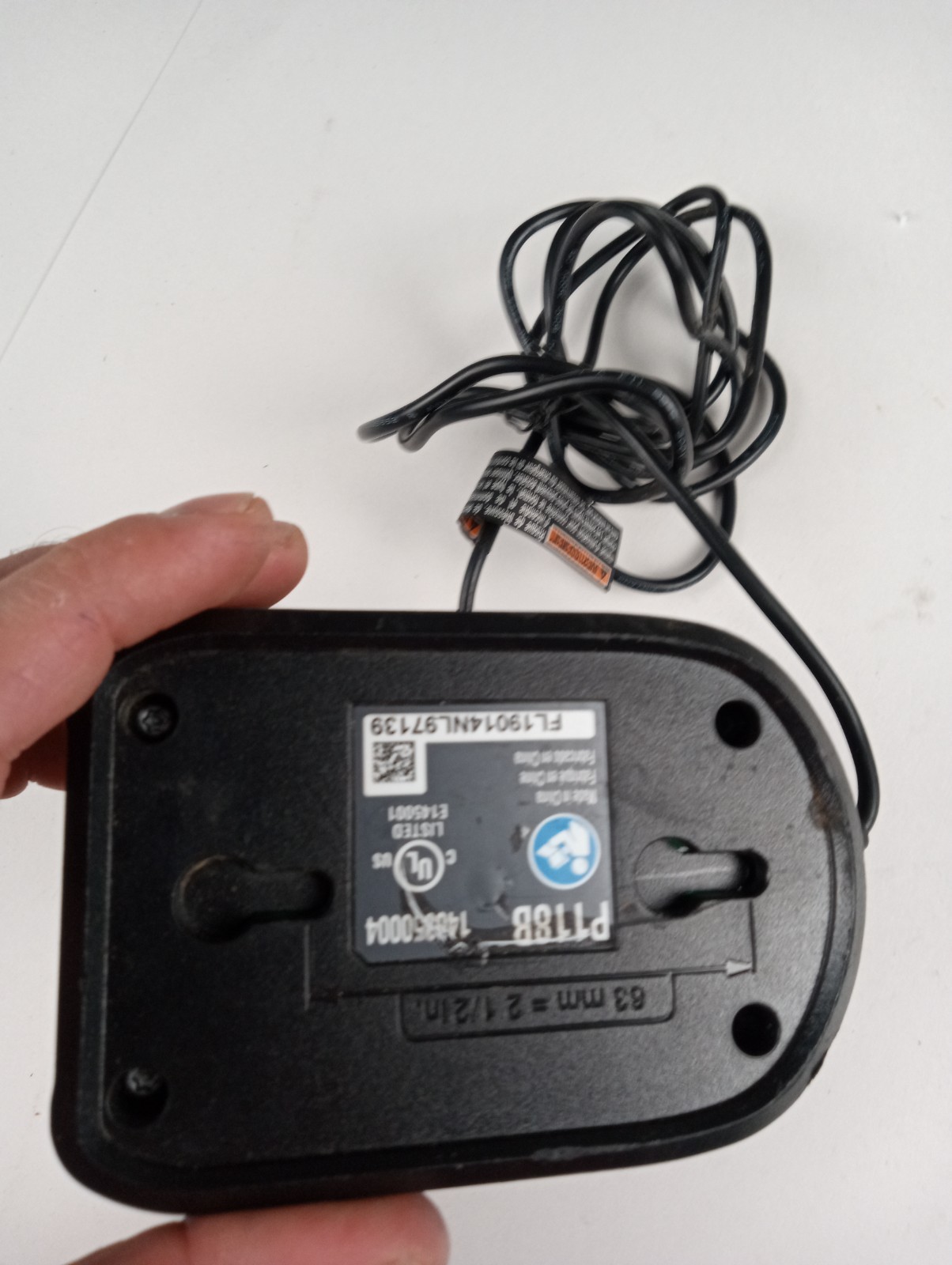 Genuine RYOBI ONE+ 18V Power Tool Battery Charger P118B