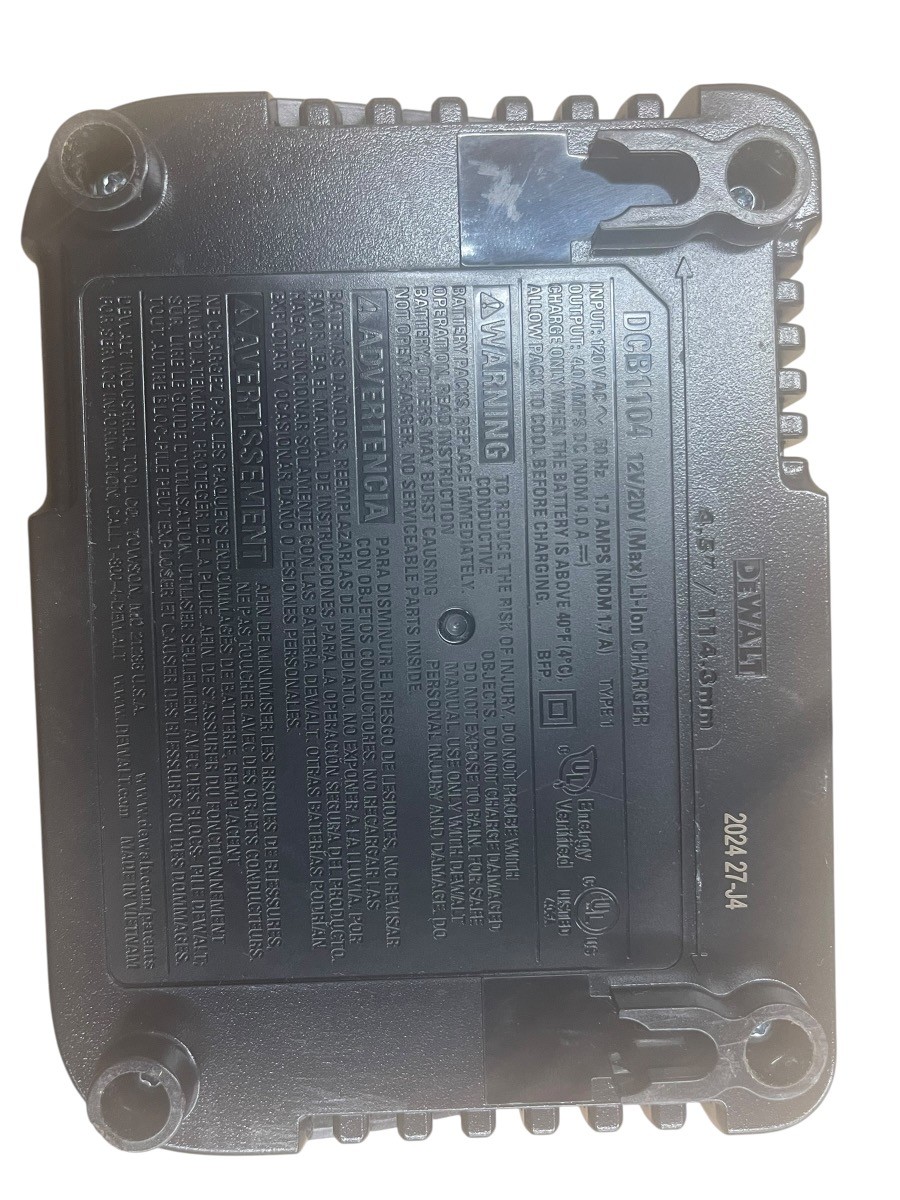 Dewalt DCB1104 12V 20V Max Battery Charger w/5AH BATTERY(AL-JEM) (PPJ061620)