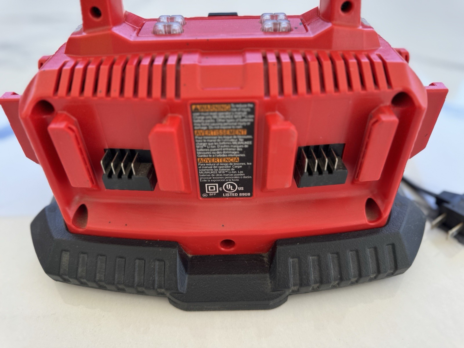 Milwaukee Tools 48-59-1806 M18 Lithium 6-Port Six Pack Battery Charger 18V