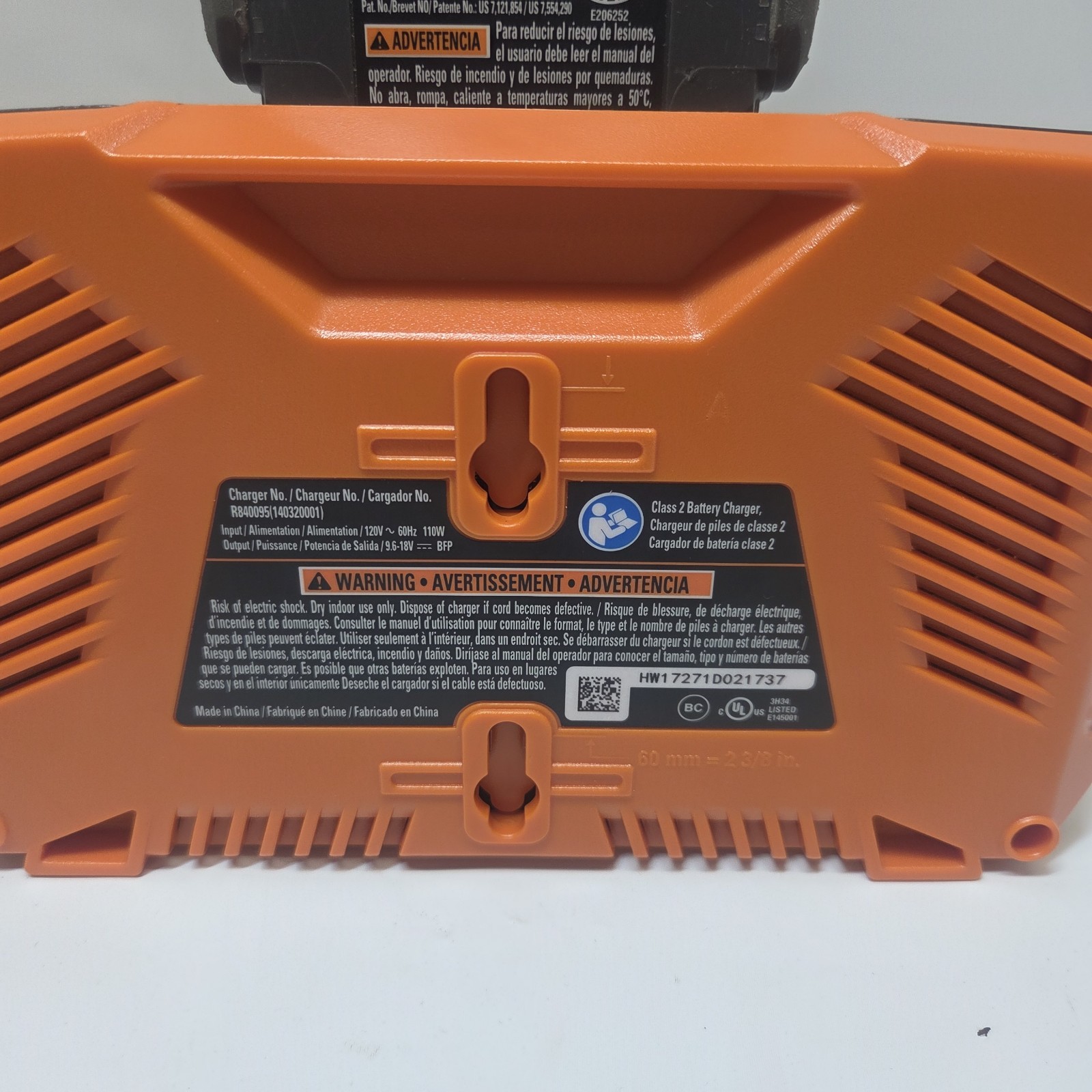 RIDGID R840095 GEN5X OEM Dual Chemistry Battery Charger With 18V 2.0 Ah Battery