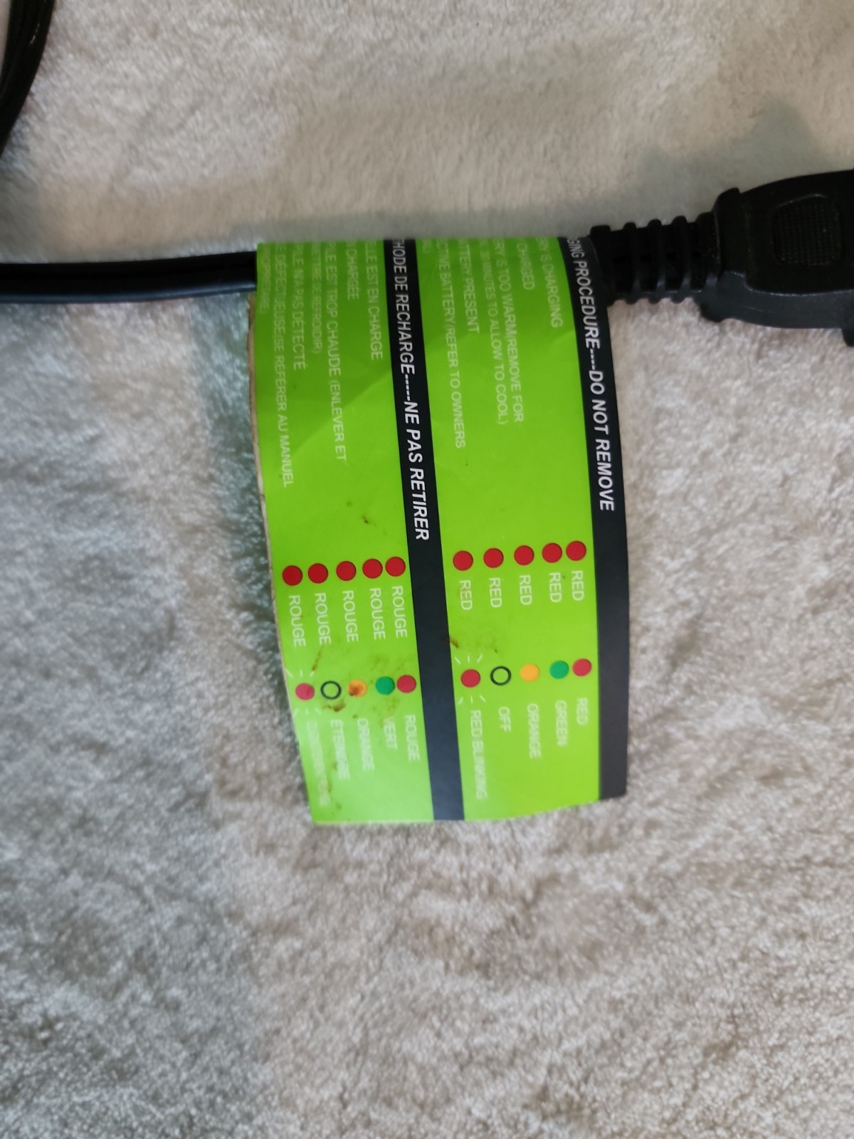 GreenWorks 29482 G-MAX 40V Lithium-ion Battery Charger – Green