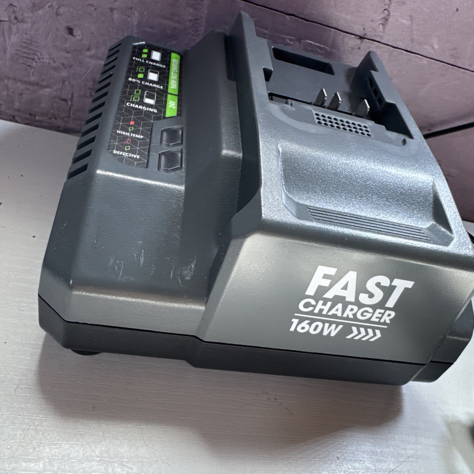 FLEX FX0411 24V 160W Lithium-Ion Battery Fast Charger