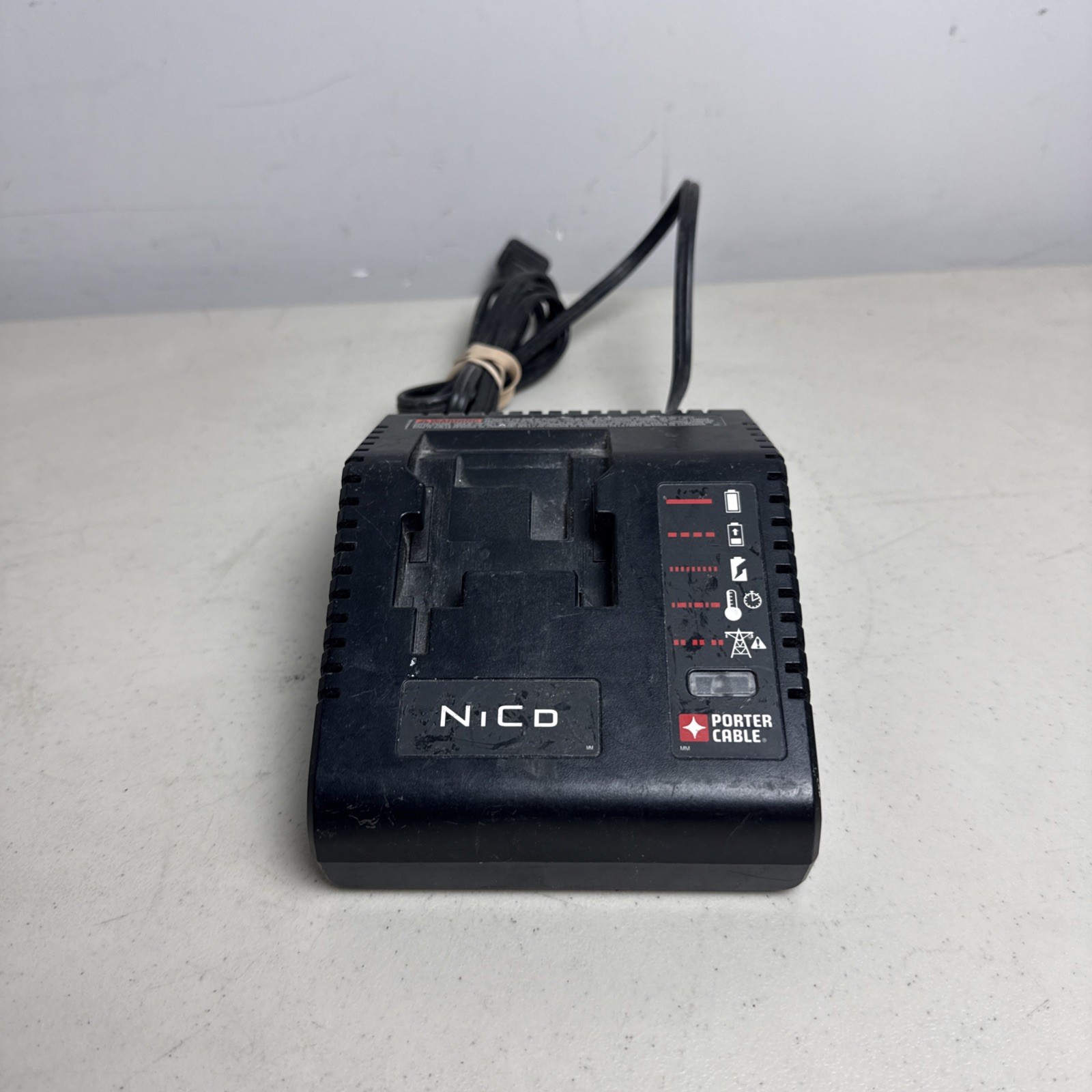 Porter Cable PCMVC 9.6-18V Ni-CD Power Tool Battery Charger TYPE 2 TESTED