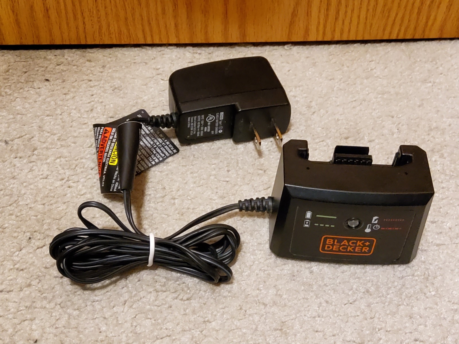 CRAFTSMAN 40V MAX Bundle Battery Chargers CMCB98024 New LCS436 + 2.5 Ah Battery