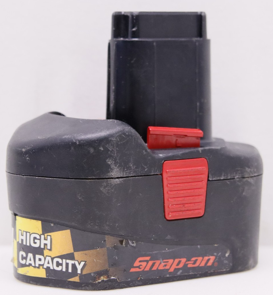 SNAP ON 9.6 Volt Battery CTB3185 High Cap 18V 2.4Ah Battery – OEM – UNTESTED –